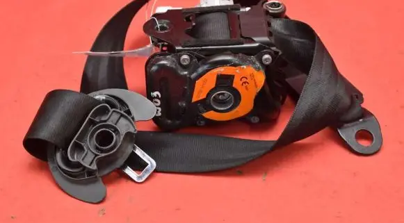 Audi A1 Front seatbelt 8X3857706E