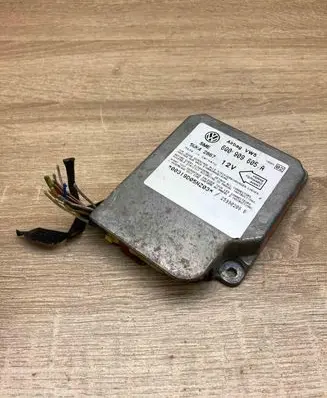 Volkswagen Golf IV Airbag control unit/module 6Q0909605A 5WK42867