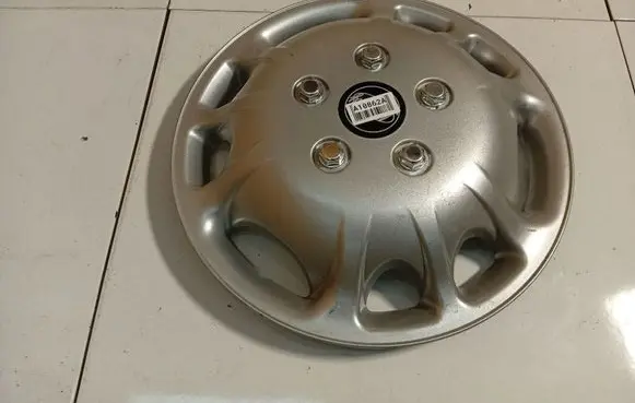 Opel Astra H R16 wheel hub/cap/trim 