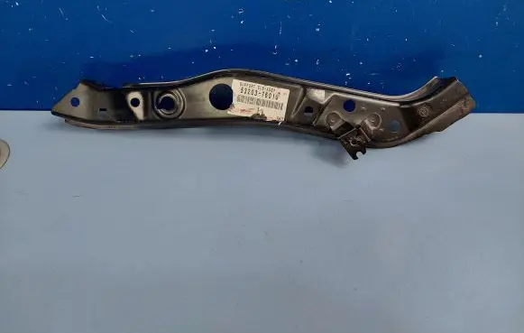 Radiator support slam panel bracket
