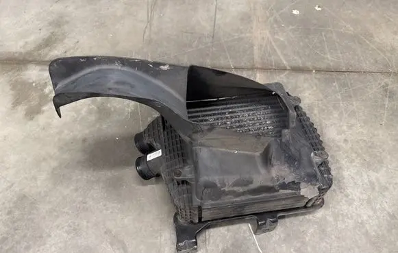 Maserati Ghibli Intercooler radiator 16474840 670009833 670004139