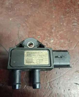 Peugeot 207 CC Exhaust gas pressure sensor 9662143180 71055100