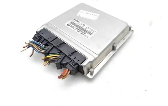 Land Rover Freelander Engine control unit/module 7792938 0281010811 NNN500340