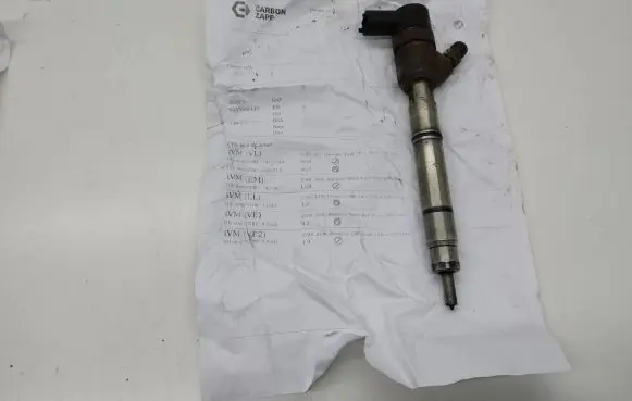 KIA Sportage Fuel injector 0445110410