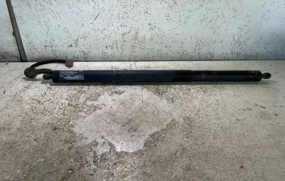 Jeep Grand Cherokee Tailgate/trunk strut/damper 68158561AA 058563