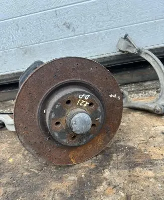 Mercedes-Benz S W221 Front wheel hub 2213331705 F4180