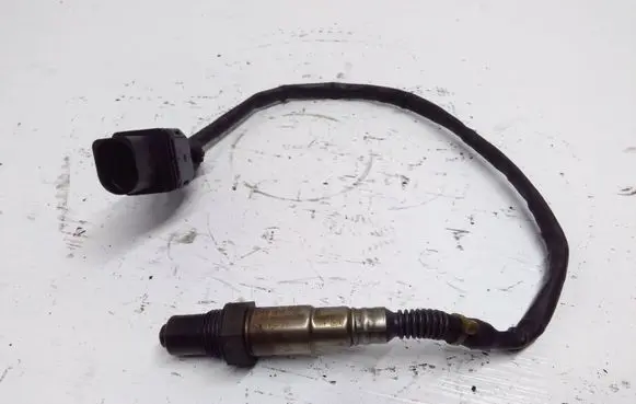 Volkswagen Touareg I Lambda probe sensor 059906262B 0281004036
