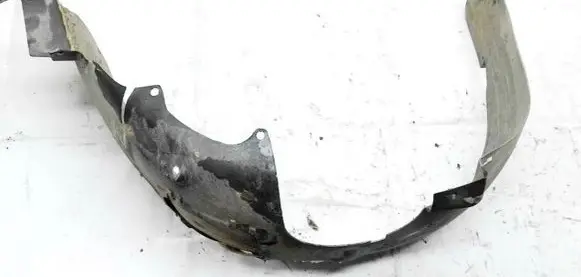 Chrysler PT Cruiser Front wheel arch liner splash guards