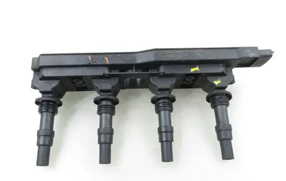 Opel Zafira A High voltage ignition coil 90536194