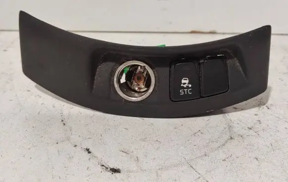 Volvo S40 Cigarette lighter 8686026 8685380