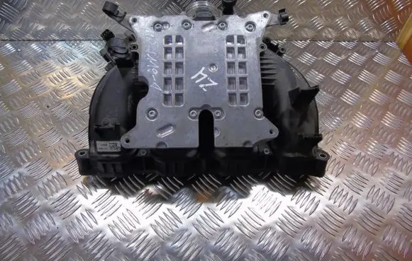 BMW Z4 E89 Intake manifold 7588625