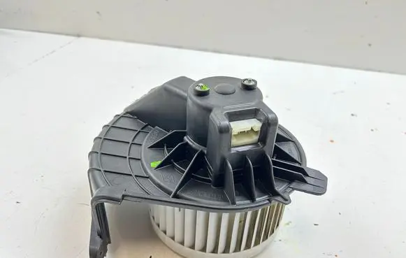 Renault Kangoo II Heater fan/blower 173830100