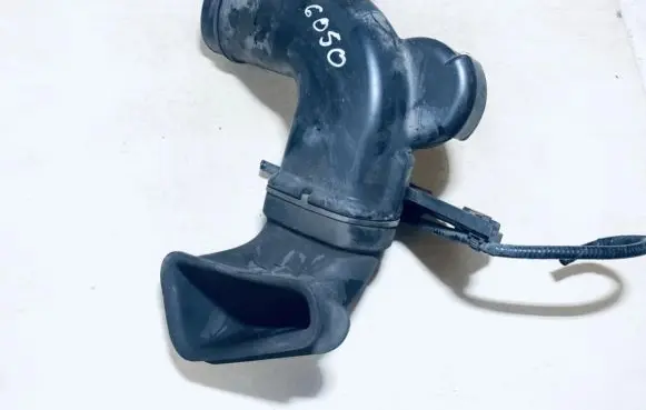 Honda CR-V Air intake hose/pipe