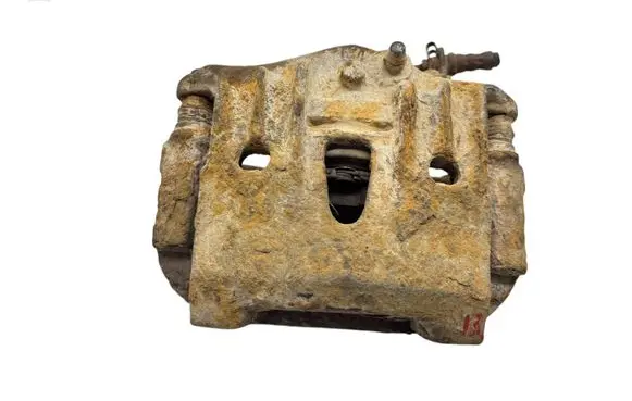 Volkswagen Multivan T4 Front brake caliper