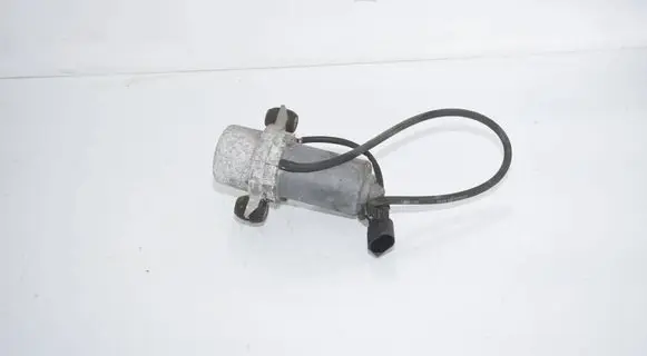 BMW i3 Vacuum pump 6857405 34336857405 6789279