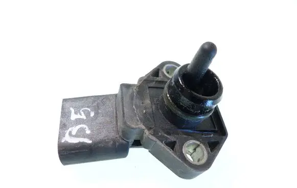 Volkswagen PASSAT B5 Air pressure sensor 0281002177 38906051