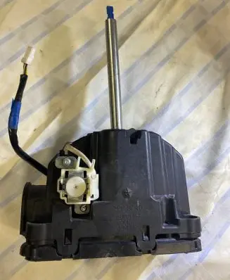 Dodge Durango Gear shifter/selector 68428791aa 68428791AA