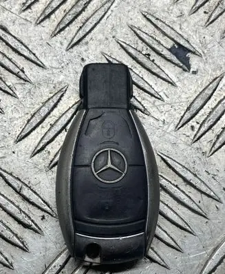 Mercedes-Benz ML W164 Ignition key/card 
