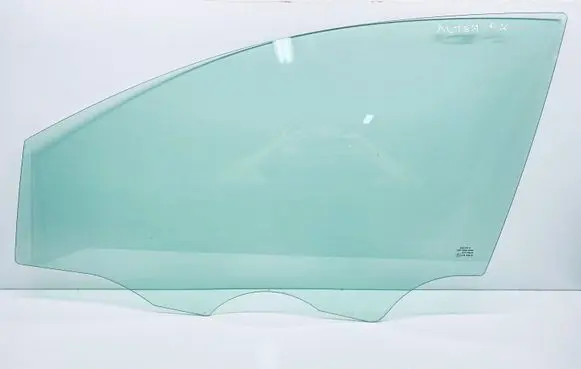 Seat Altea Front door window glass four-door 5P0845201