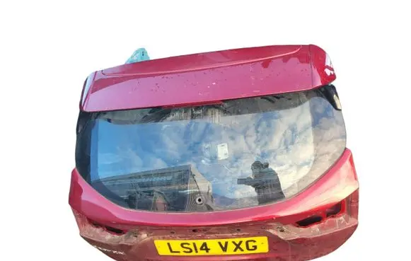 Nissan Qashqai Tailgate/trunk/boot lid 