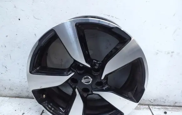Nissan Qashqai R18 alloy rim N6480114