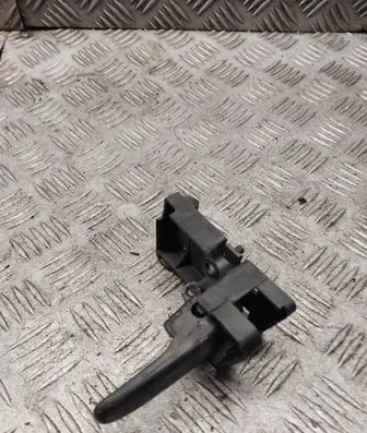 Rear door interior handle