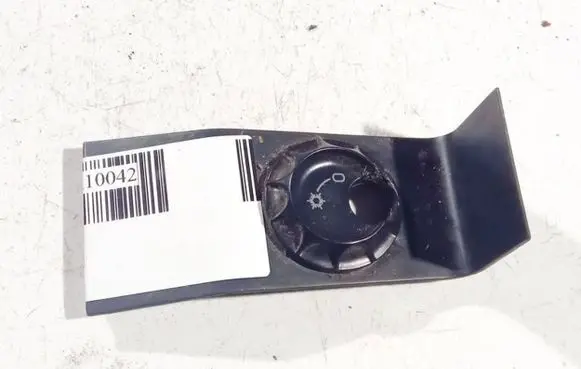 Volkswagen Golf V Other interior part 1k0868885