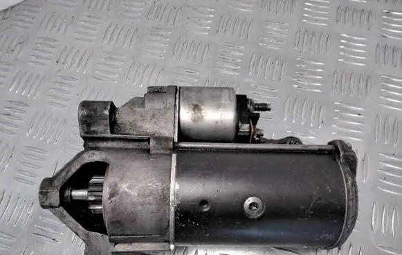 Peugeot 607 Starter motor