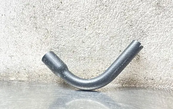 Opel Vectra C Coolant pipe/hose 93180497 6302610 133349