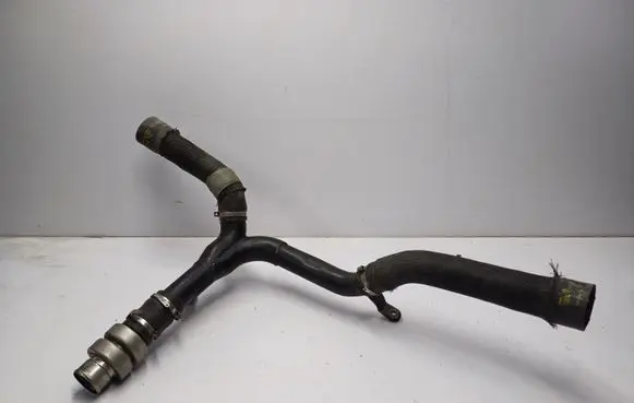 Maserati Levante Intercooler hose/pipe 670033317