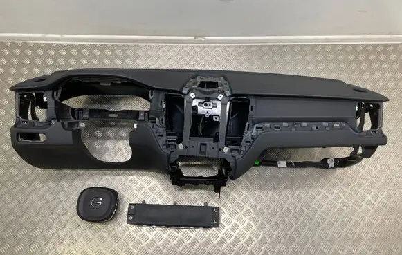 Volvo XC60 Airbag set with panel 32219893 3835159 39825814
