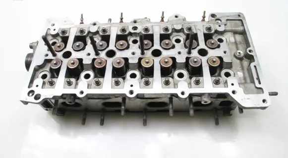 Opel Insignia A Engine head 55565815