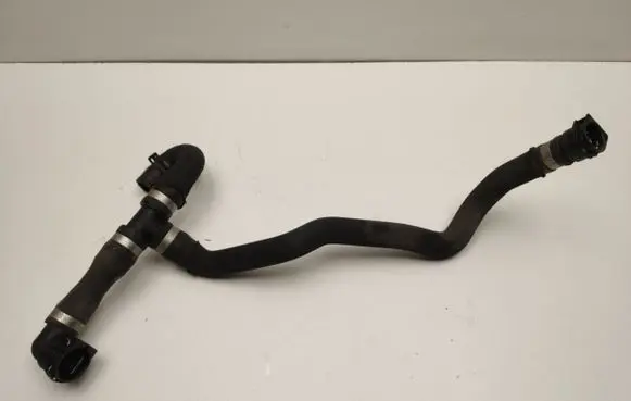Mercedes-Benz E C207 W207 Engine coolant pipe/hose A2125016884