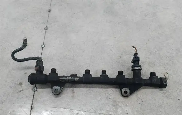 Renault Trafic I Fuel main line pipe 8200600206