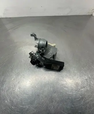Mitsubishi Outlander Ignition lock MN141357 2006DJ1878 8640MRAME