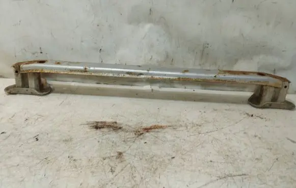 Toyota Yaris Rear beam 