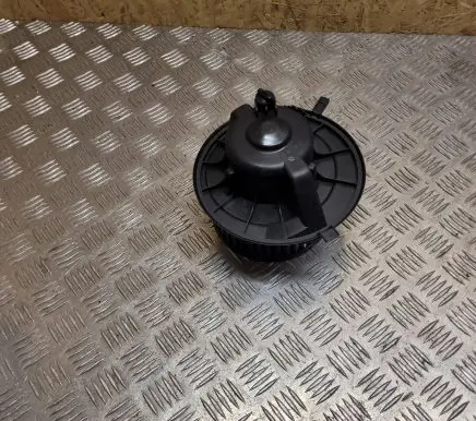Volkswagen Caddy Heater fan/blower 1K1819015