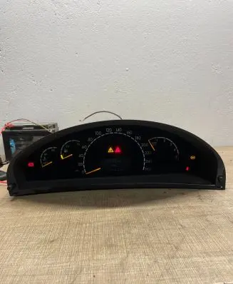 Mercedes-Benz S W220 Speedometer (instrument cluster) A2205401147 0263605211 3320010262