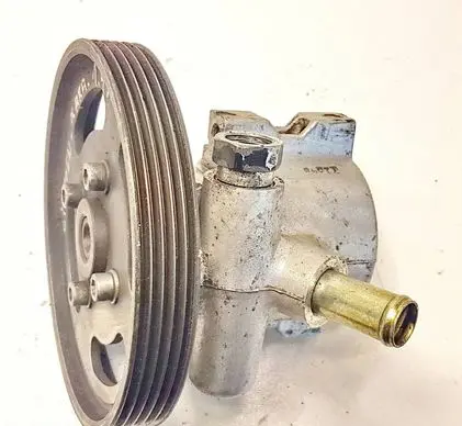 Citroen Xsara Power steering pump 9632334880 26071206