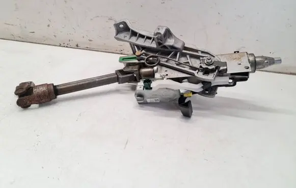 Volvo XC70 Steering wheel axle P30793238 05026589