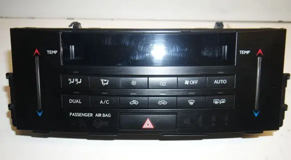 Lexus IS III XE30 Interior fan control switch 5590053350