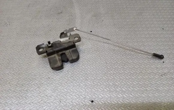 Volkswagen Transporter - Caravelle T6 Loading door lock 7E0827505A