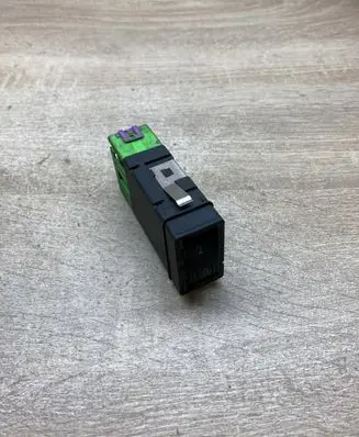 Volkswagen PASSAT B5 Seat heating switch 3B0963563C