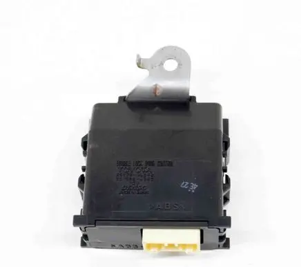 Toyota C-HR I Door central lock control unit/module 0515004380 8597048040