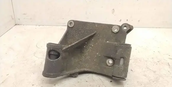 BMW 3 E30 Generator/alternator bracket 1715080