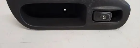 Renault Scenic RX Electric window control switch 7700431172