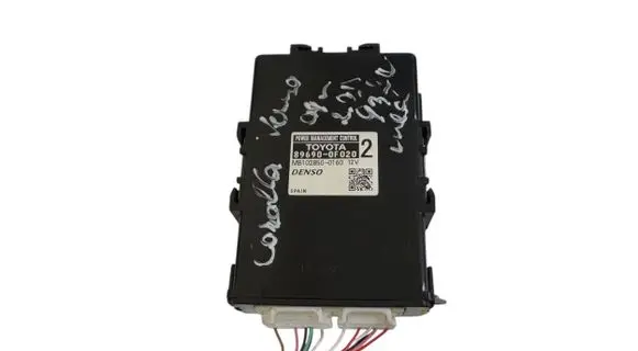 Toyota Corolla Verso AR10 Other control units/modules 896900F020 MB1028500160
