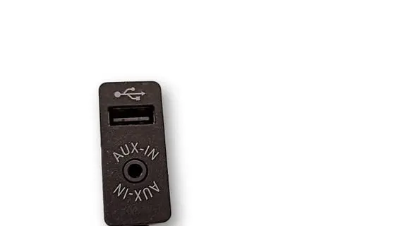 BMW i3 USB socket connector 84109266607 9266607