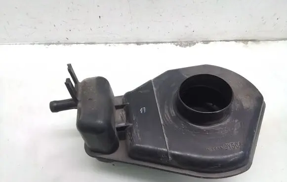 Nissan Murano Z50 Intake resonator 9Y504