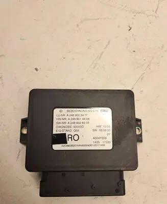 Mercedes-Benz GLE (W166 - C292) Rear brake EMF control unit/module A2469003417